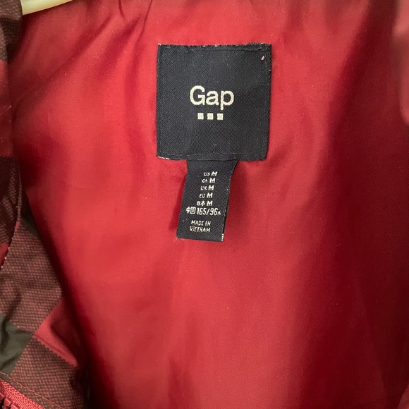 GAP vest - Picture 3 of 3